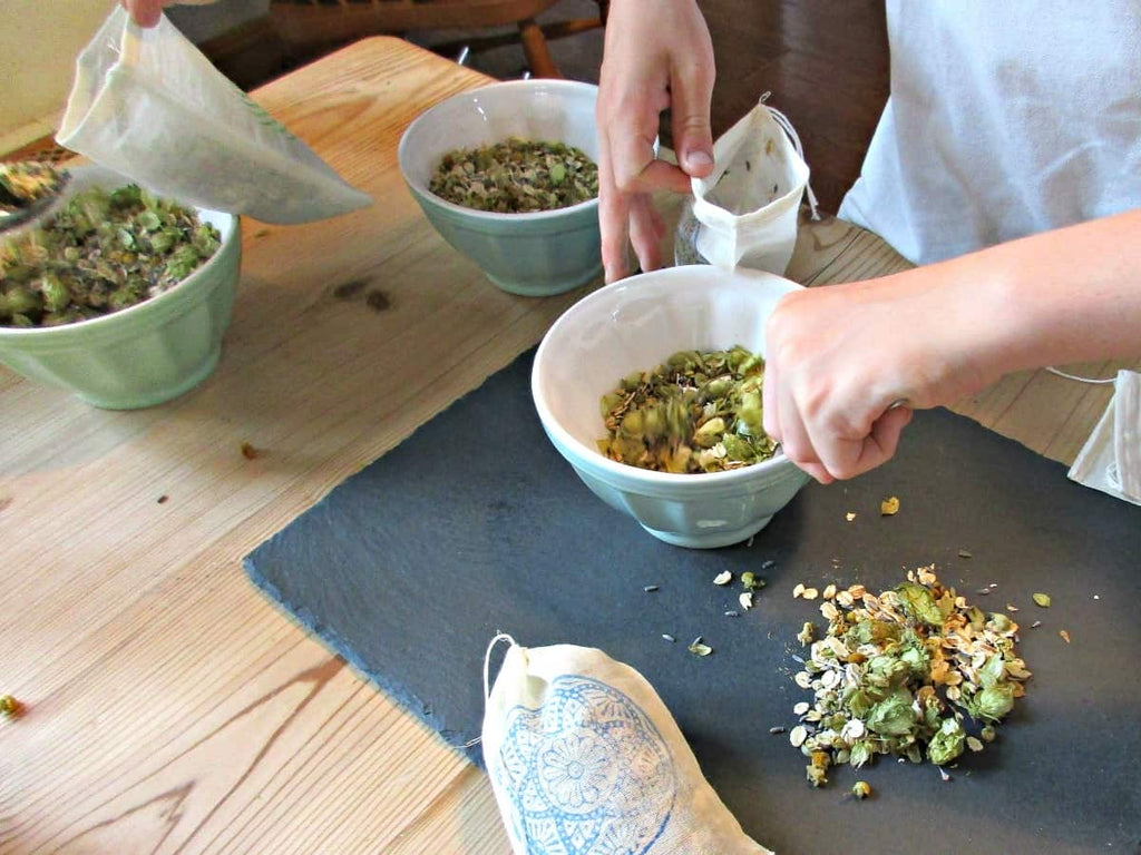 🌸 Herbal Bath Teas & Salts Workshop 🌸